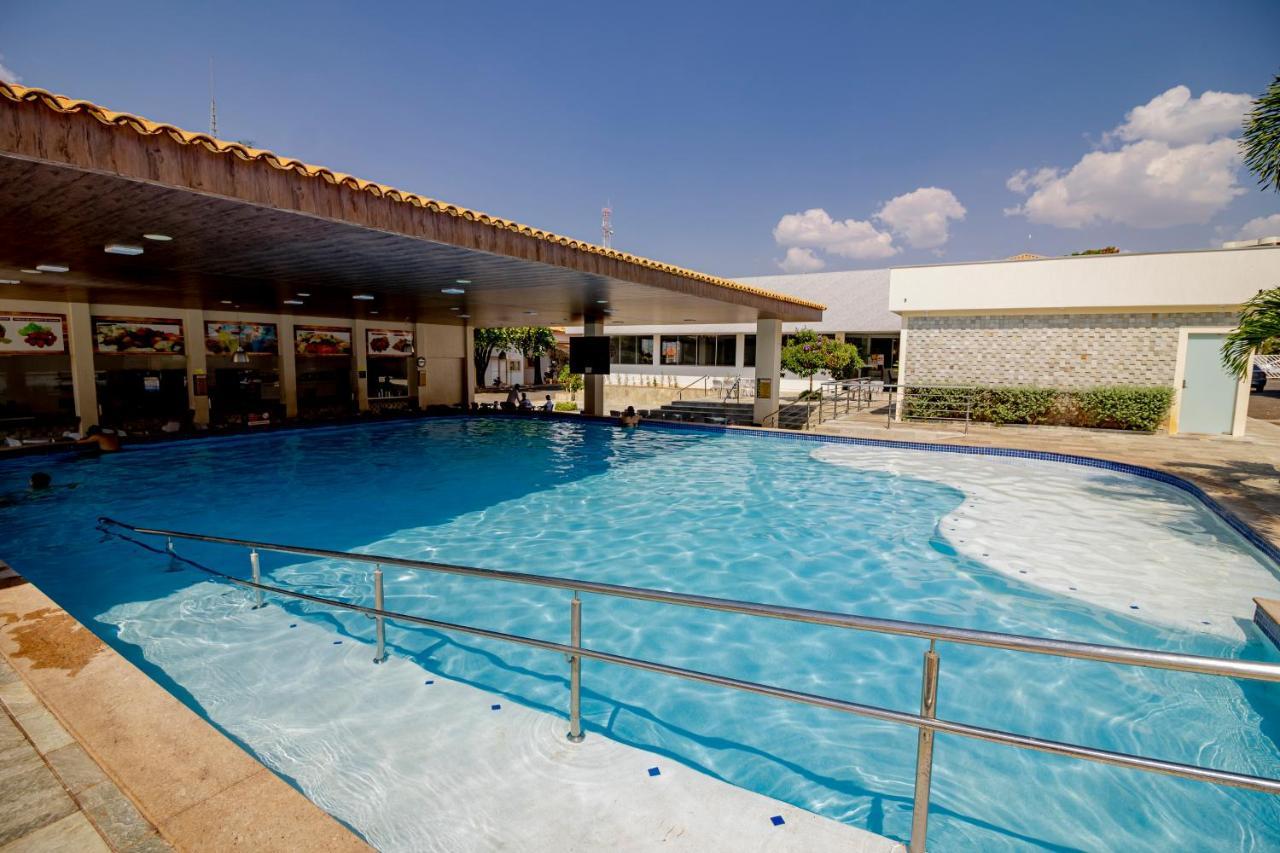 Diroma Resort Com Um Dia No Acqua Park Caldas Novas Exterior foto