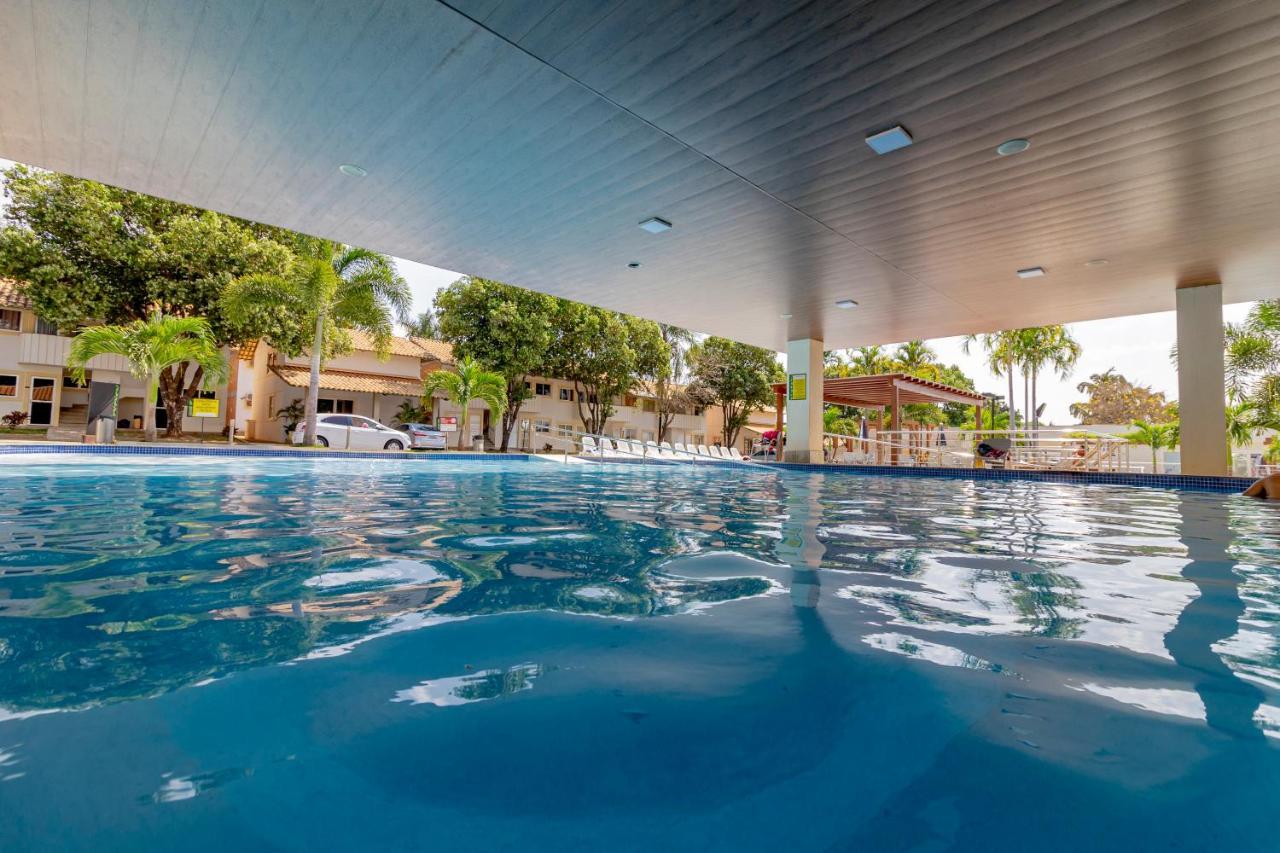 Diroma Resort Com Um Dia No Acqua Park Caldas Novas Exterior foto