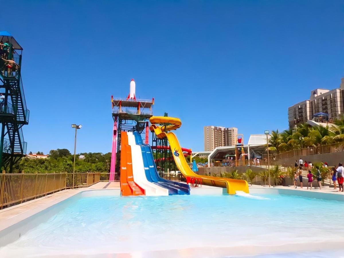 Diroma Resort Com Um Dia No Acqua Park Caldas Novas Exterior foto