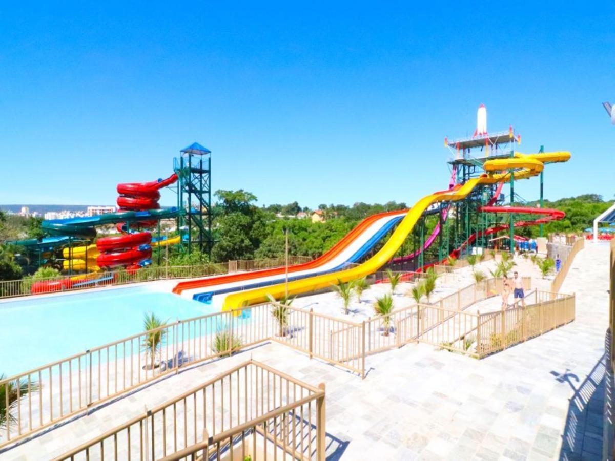 Diroma Resort Com Um Dia No Acqua Park Caldas Novas Exterior foto