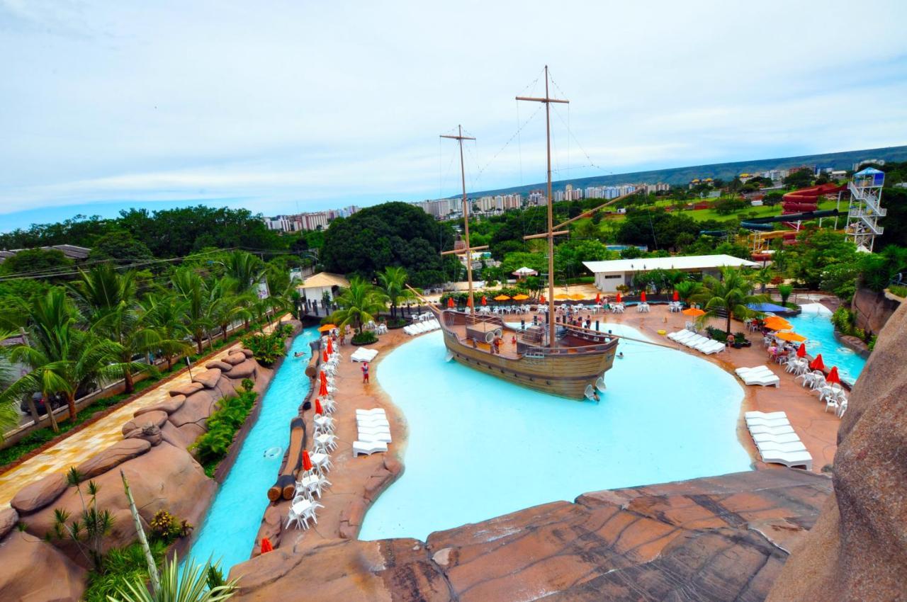 Diroma Resort Com Um Dia No Acqua Park Caldas Novas Exterior foto